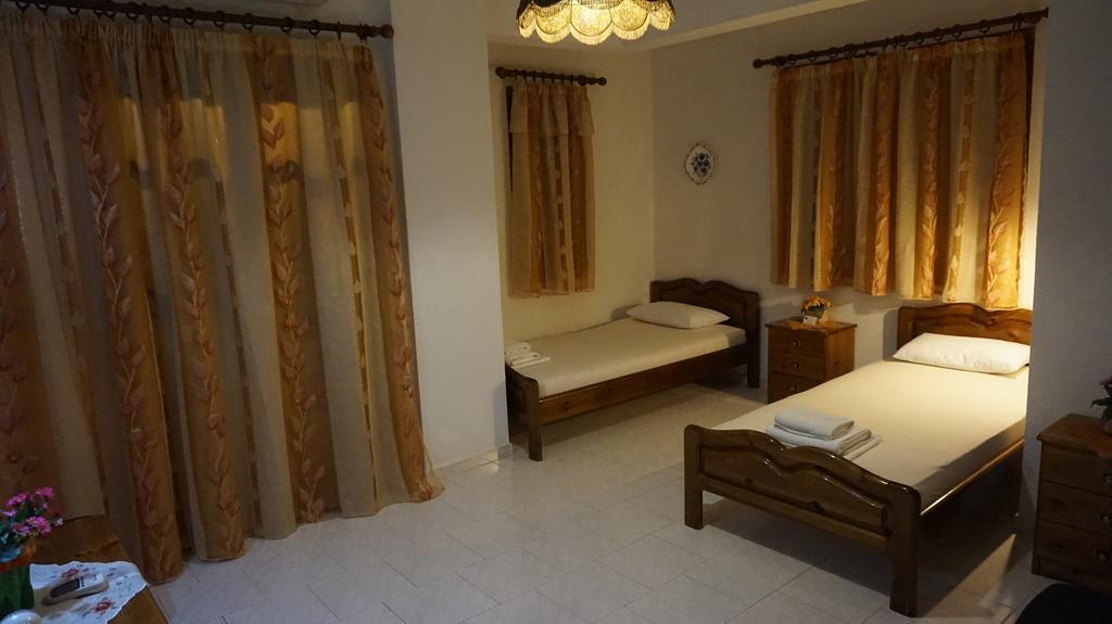 Hotel Mary มาราโธคามปอส ห้อง รูปภาพ